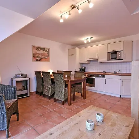 Hanseaten-residenz-fis-530 *