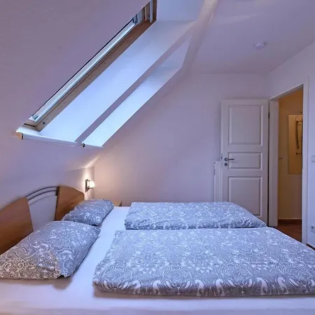 Hanseaten-residenz-fis-530